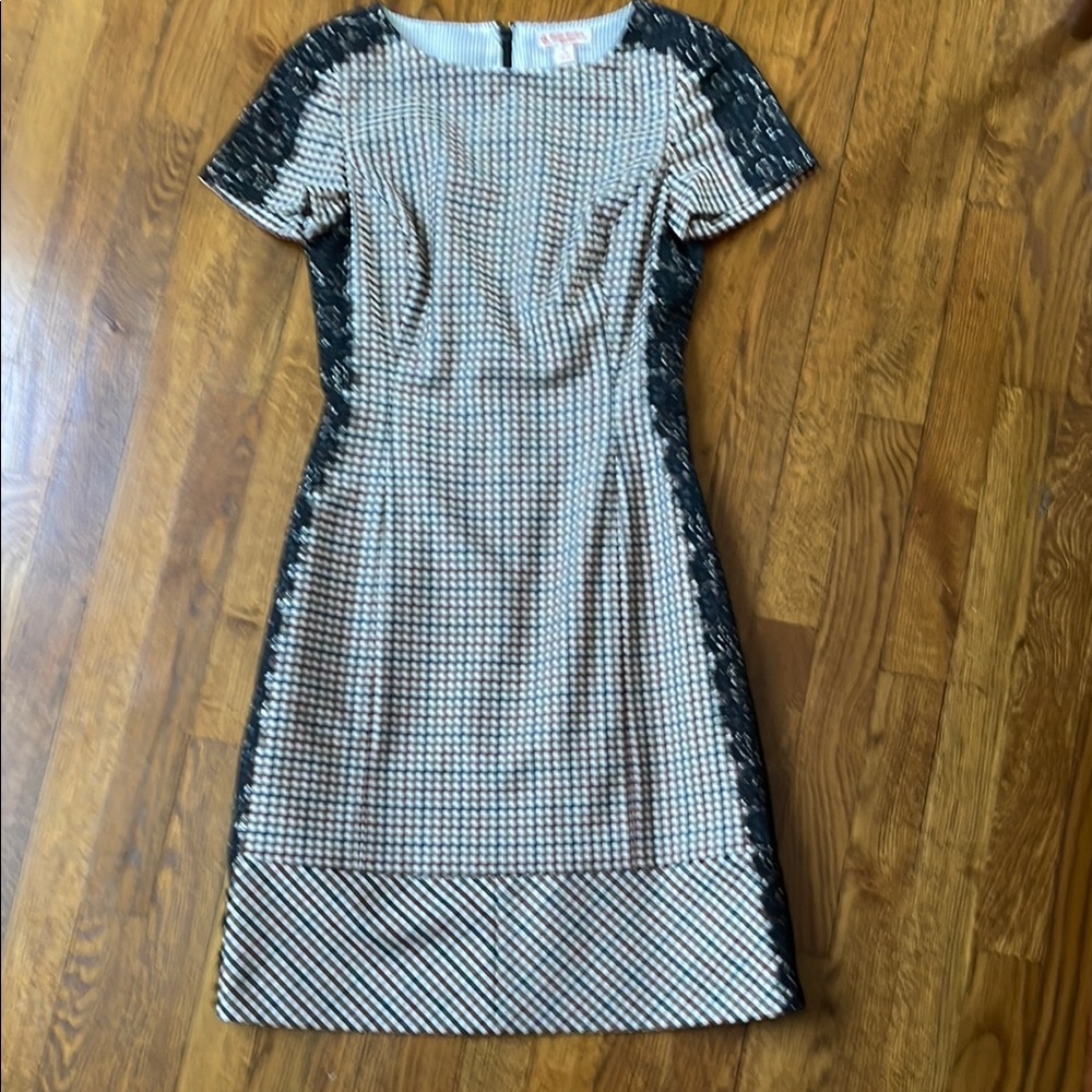 Elegant Brooks Brothers Black, Brown and Cream Dress